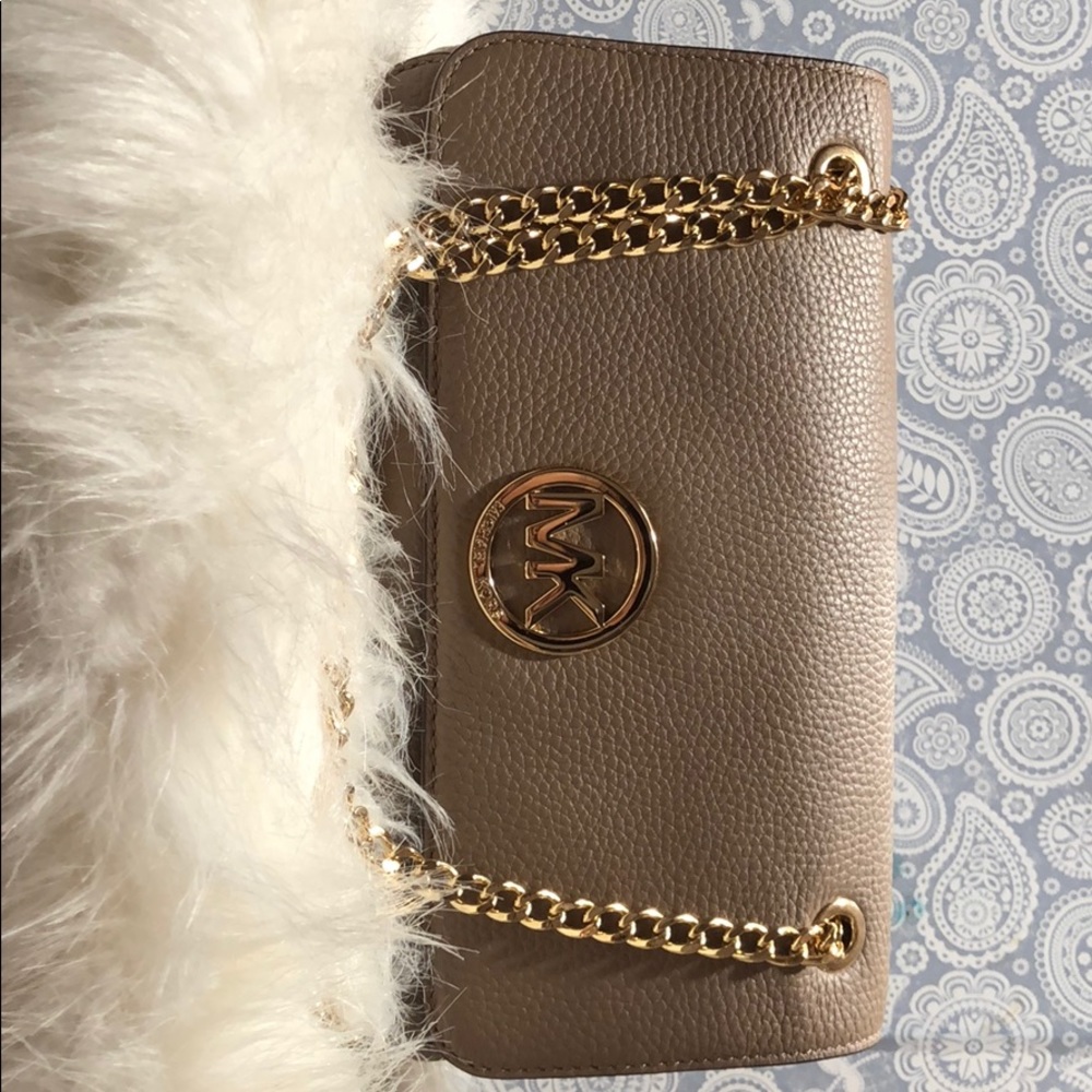Michael Kors purse